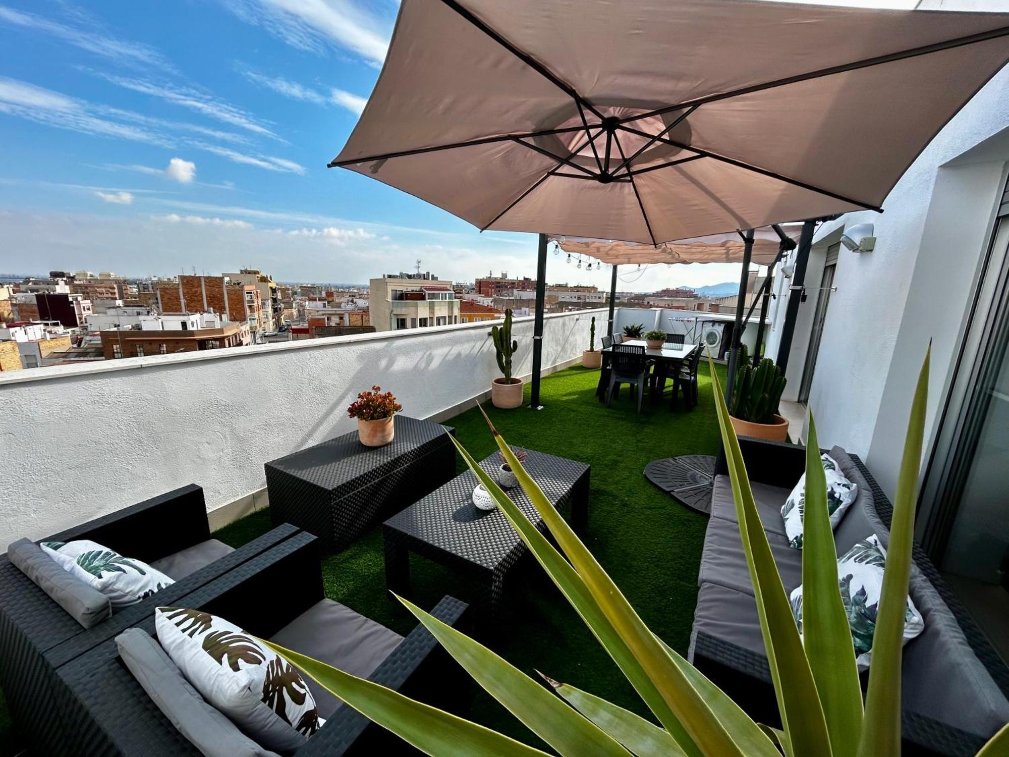 Lo balconet del Delta. Àtic-dúplex vacacional. Amposta Extérieur photo